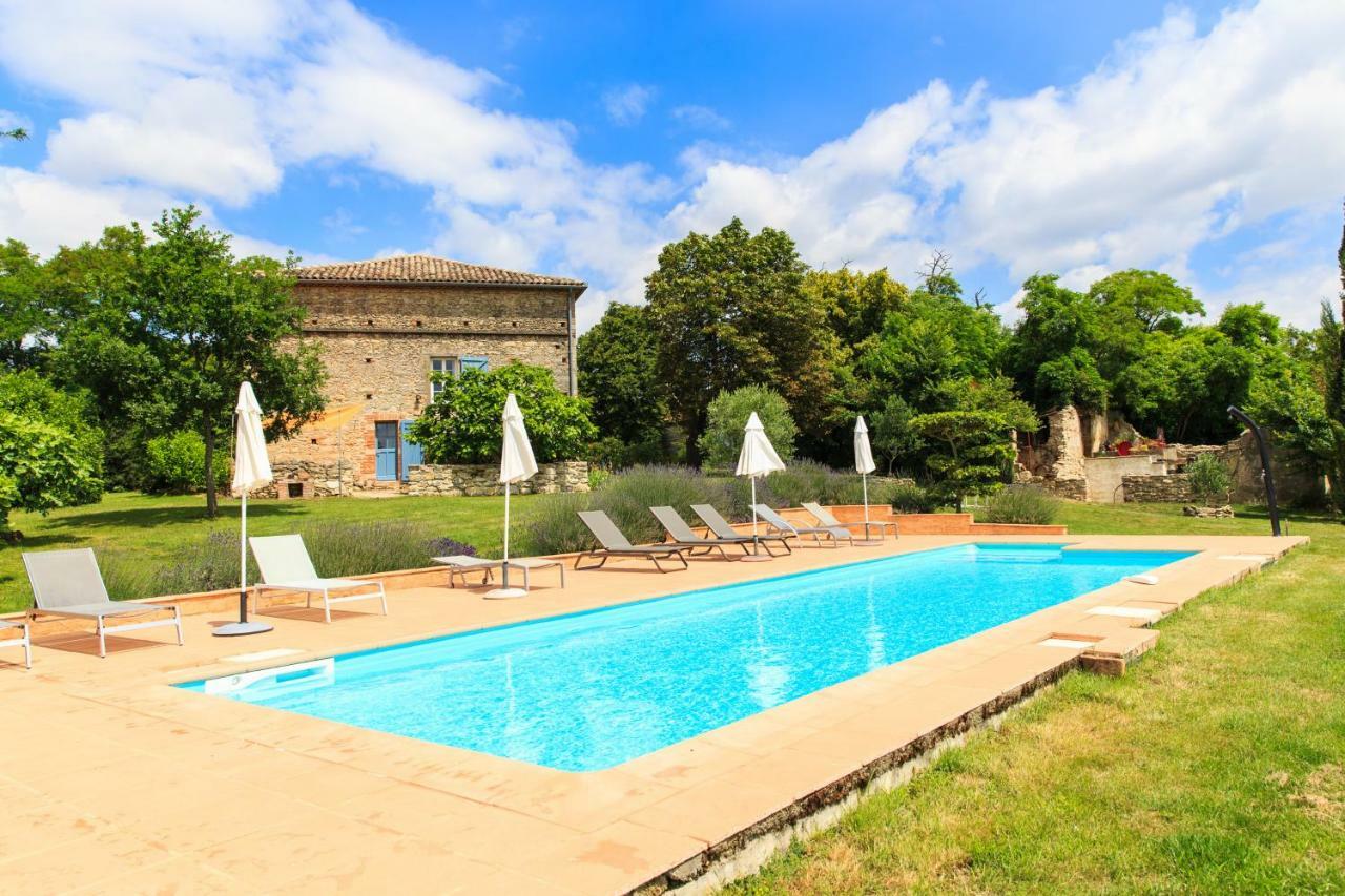 Au Mas Des Calmettes Bed and Breakfast Parisot  Exterior foto